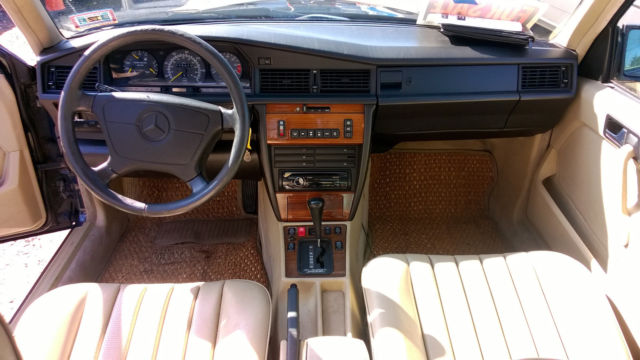 1993 Blue Mercedes-Benz 190-Series Sedan