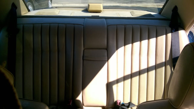 1993 Blue Mercedes-Benz 190-Series Sedan