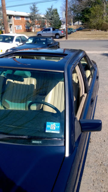 1993 Blue Mercedes-Benz 190-Series Sedan