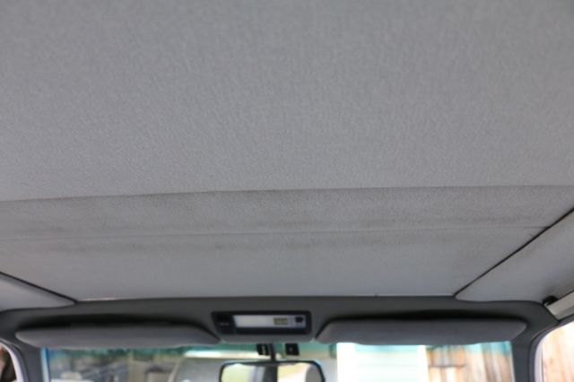 1987 gold  Mercedes-Benz 190-Series 4 door