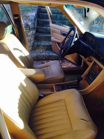 1988 Blue Mercedes-Benz 420 SEL 4 door sedan