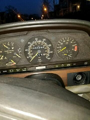 1988 Gray Mercedes-Benz SL-Class Sedan