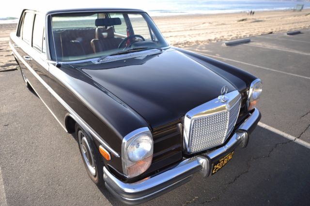 1972 Brown Mercedes-Benz 200-Series Sedan