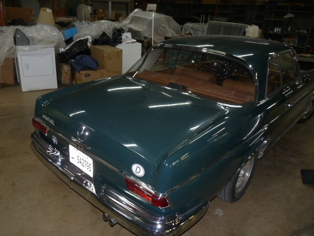 1968 Green Mercedes-Benz 200-Series Coupe