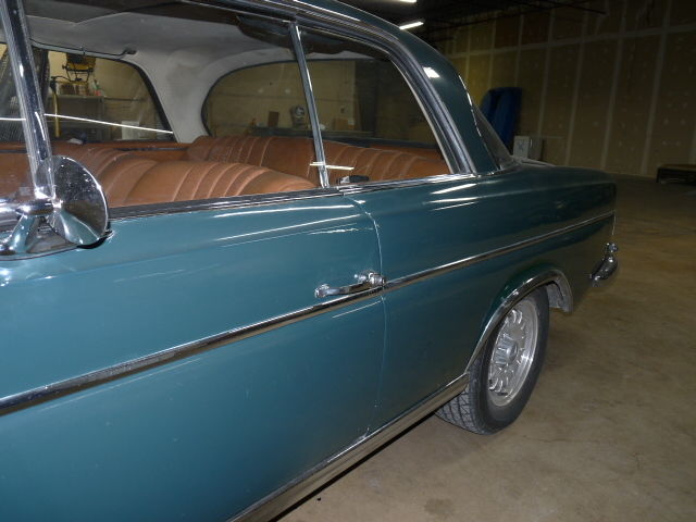 1968 Green Mercedes-Benz 200-Series Coupe