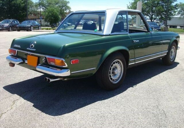 1970 Light Beige Mercedes-Benz SL-Class Convertible