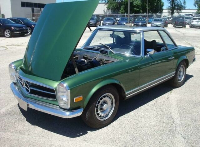 1970 Light Beige Mercedes-Benz SL-Class Convertible