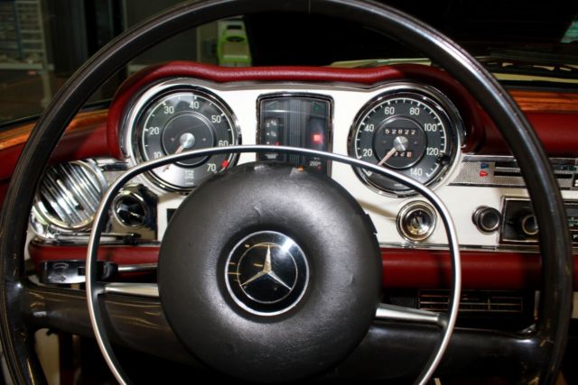 1978 White Mercedes-Benz SL-Class Convertible