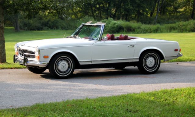 1978 White Mercedes-Benz SL-Class Convertible