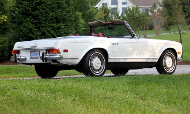 1978 White Mercedes-Benz SL-Class Convertible