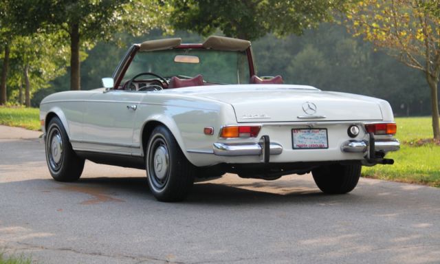 1978 White Mercedes-Benz SL-Class Convertible