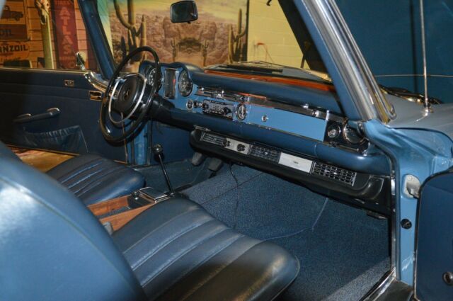 1971 Blue Mercedes-Benz SL-Class Convertible