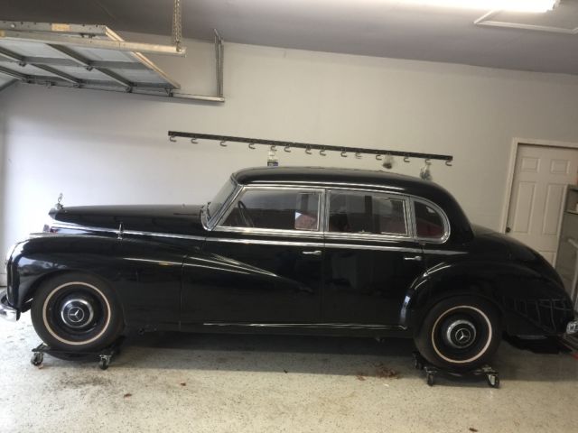 1952 Mercedes-Benz 300-Series