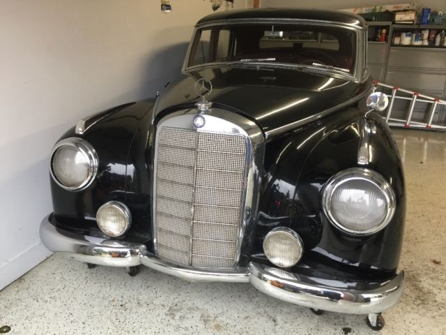 1952 Mercedes-Benz 300-Series
