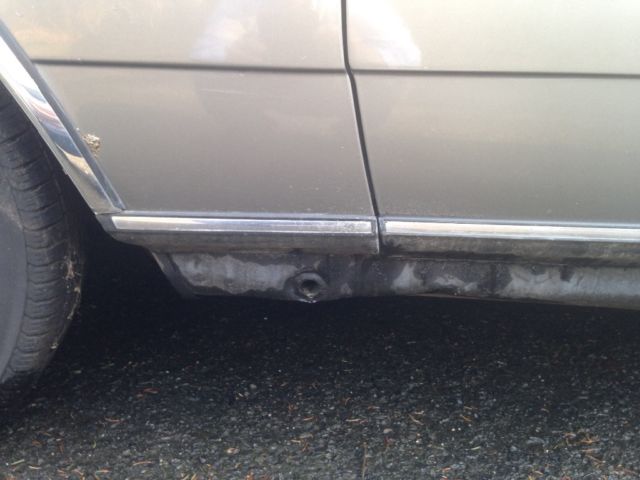 1983 Gray Mercedes-Benz 300-Series COUPE