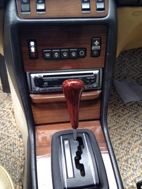 1983 Gray Mercedes-Benz 300-Series COUPE