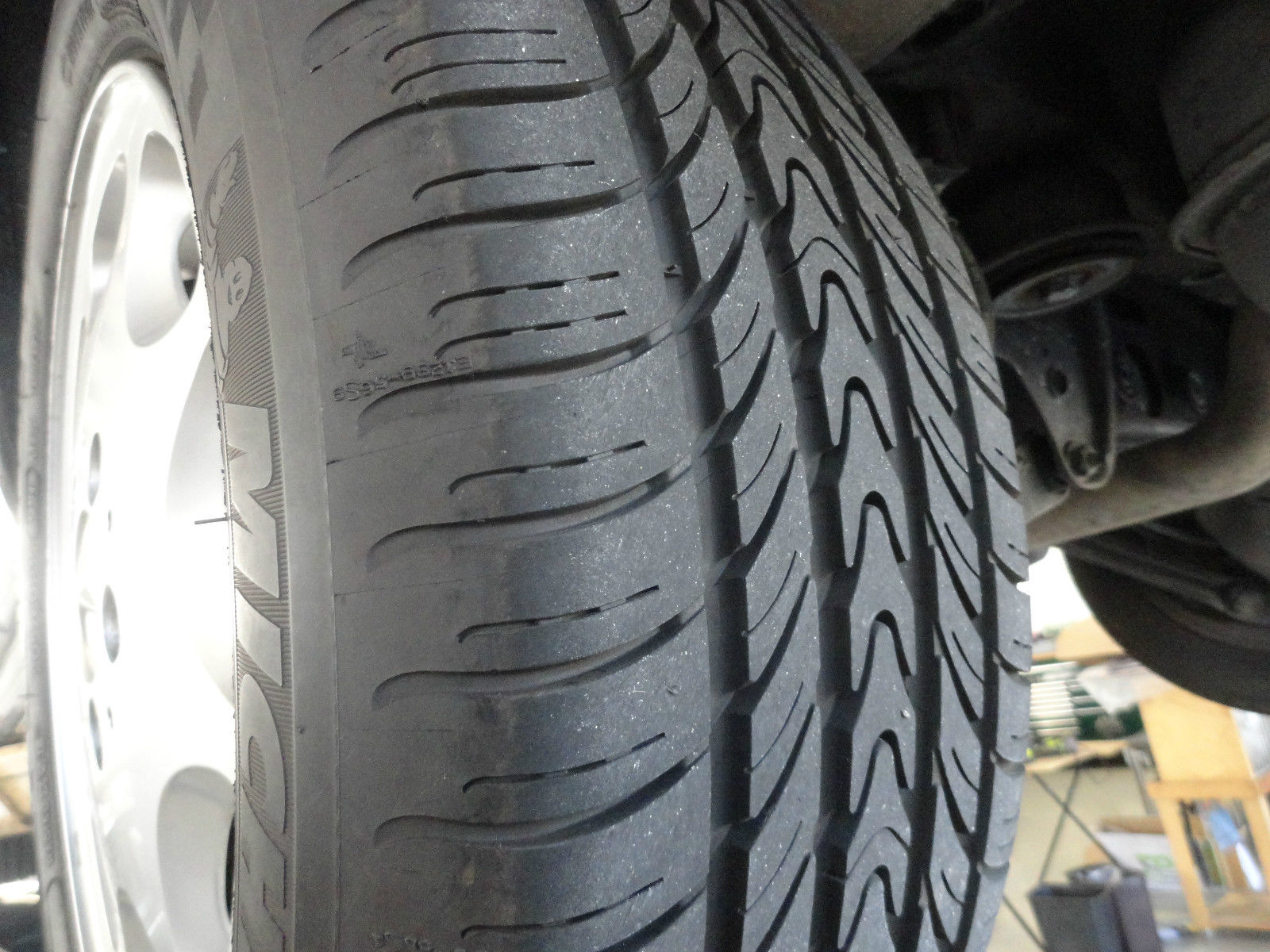 1993 Black Mercedes-Benz 300-Series Coupe