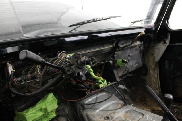 1984 Black Mercedes-Benz G-Class