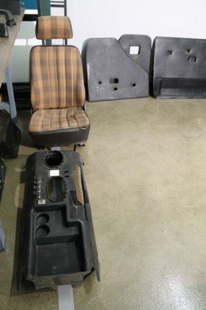 1984 Black Mercedes-Benz G-Class