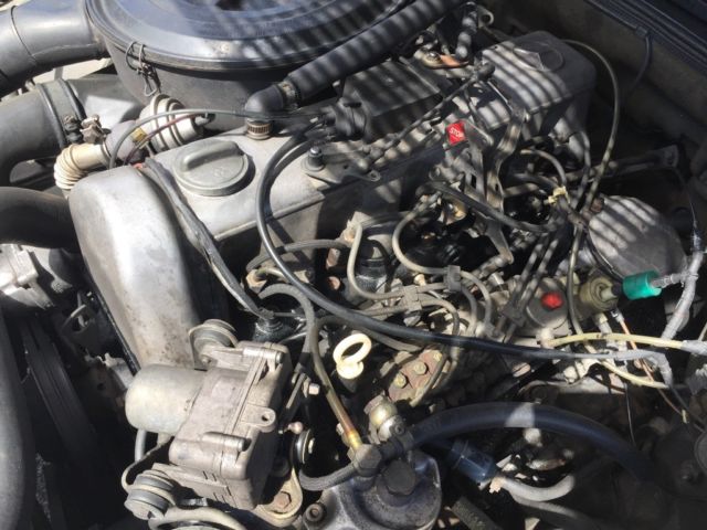 1984 Black Mercedes-Benz 300-Series Sedan