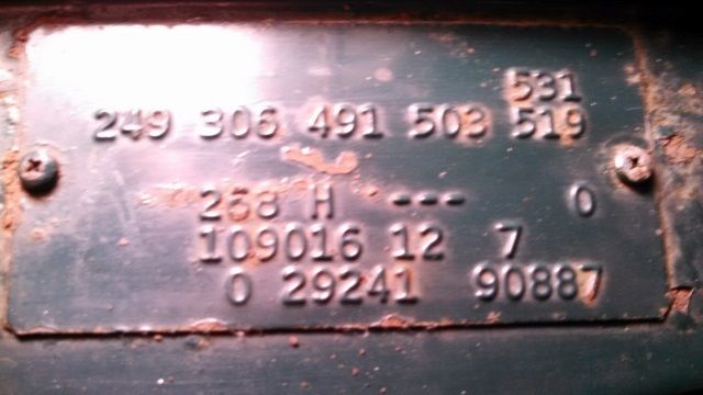 1969 Dark Green Mercedes-Benz 300-Series 4 door