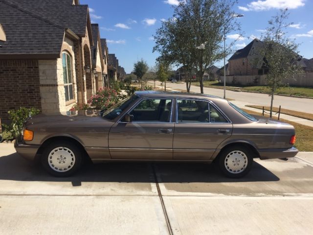 1983 Mercedes-Benz SL-Class