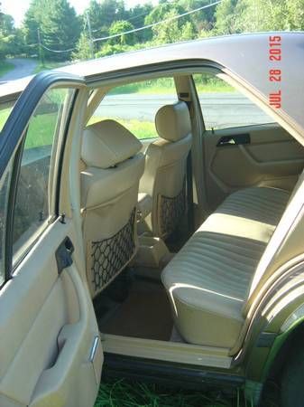 1987 Brown Mercedes-Benz 300-Series Sedan