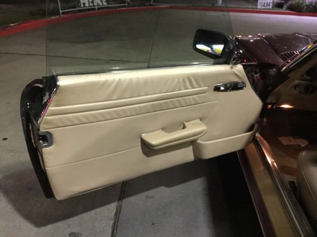 1981 Gold Mercedes-Benz SL-Class Convertible