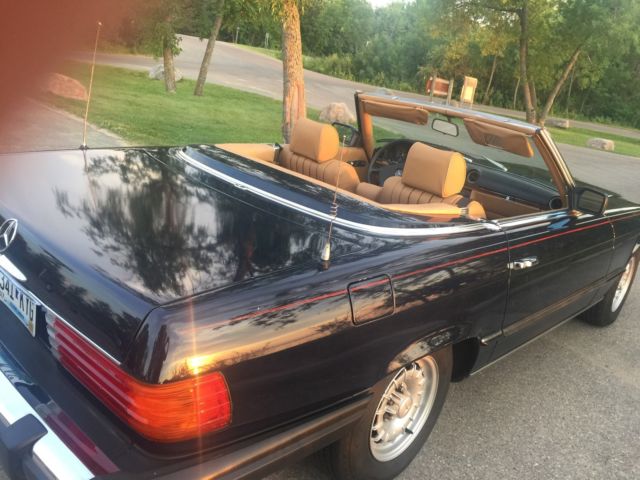 1983 Blue Mercedes-Benz SL-Class Convertible