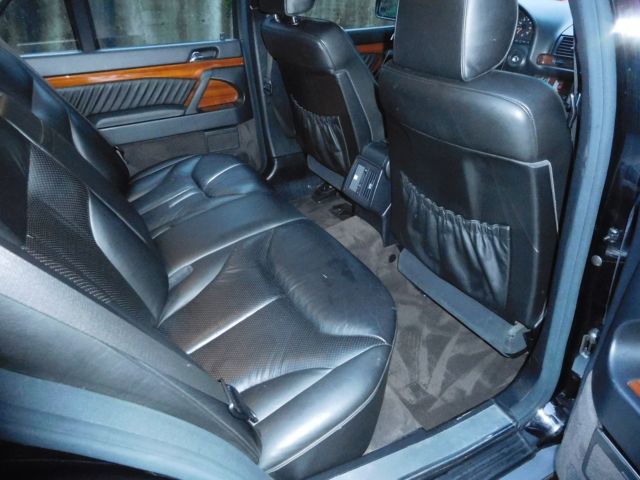 1992 Black Mercedes-Benz S-Class Sedan