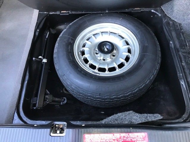 1979 Silver Mercedes-Benz 400-Series 4Door