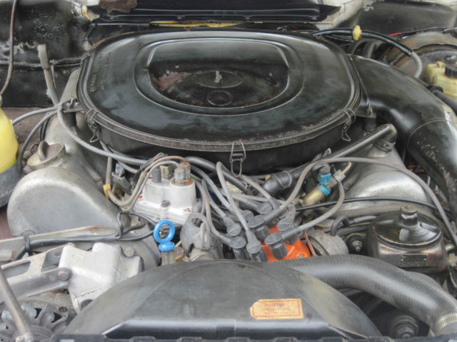 1976 White Mercedes-Benz SL-Class Convertible