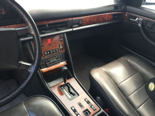 1983 Gray Mercedes-Benz 500-Series Coupe