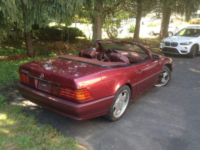 1992 Burgundy Mercedes-Benz SL-Class Convertible