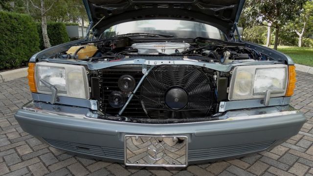 1986 Silver Blue Mercedes-Benz S-Class