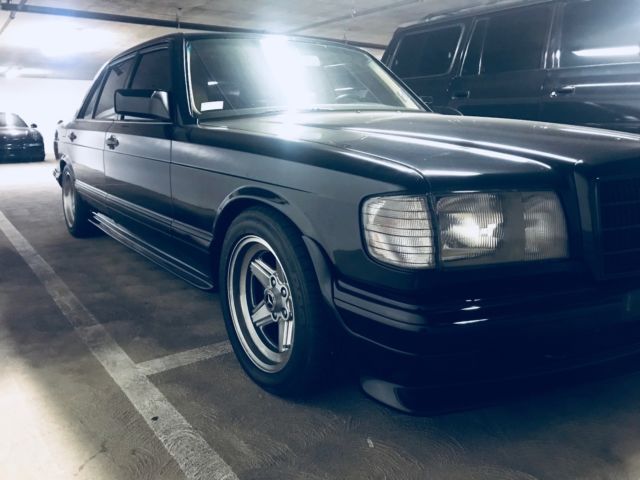 1991 Black Mercedes-Benz S-Class
