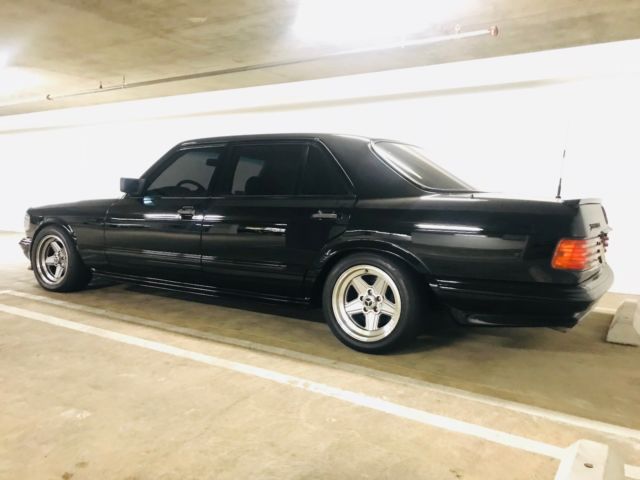 1991 Black Mercedes-Benz S-Class