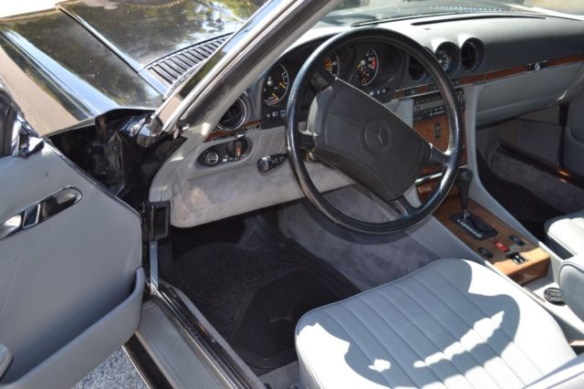 1989 Mercedes-Benz SL-Class