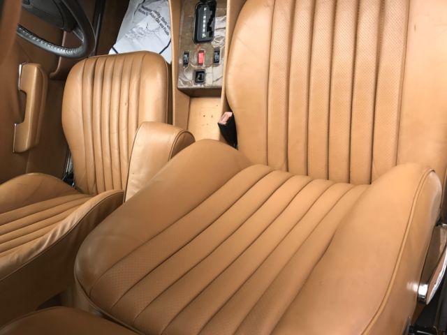 1988 Black Mercedes-Benz SL-Class Convertible