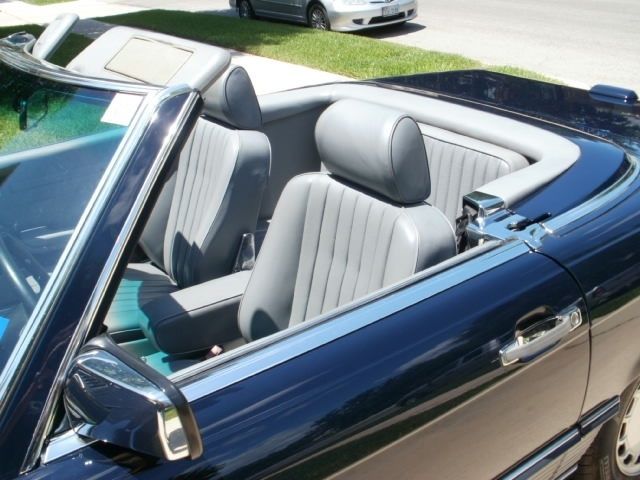 1989 Blue Mercedes-Benz 500-Series Coupe