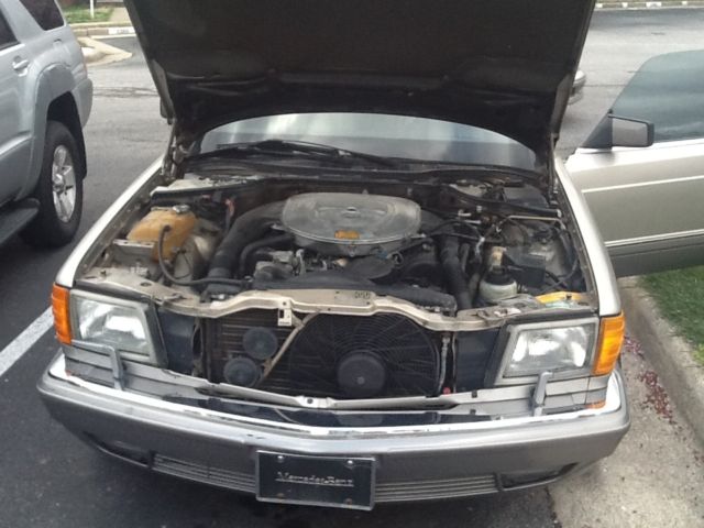 1991 Champagne  Mercedes-Benz 500-Series 2 Coupe