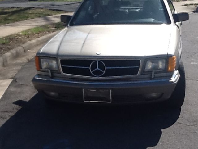 1991 Champagne  Mercedes-Benz 500-Series 2 Coupe