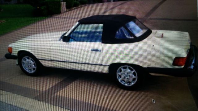 1988 Black Mercedes-Benz SL-Class Convertible