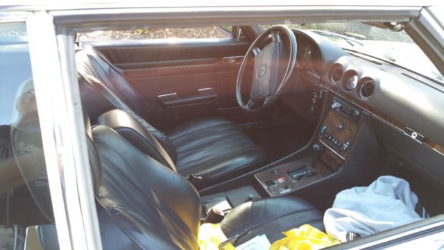 1988 Black Mercedes-Benz SL-Class Convertible