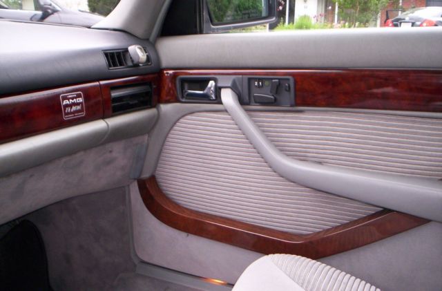 1988 199 Blauschwarz Mercedes-Benz S-Class Sedan