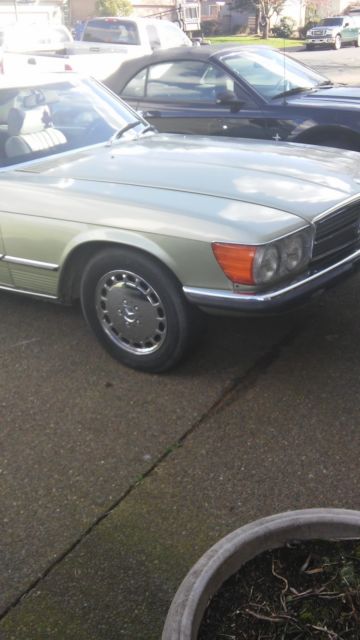 1976 Green Mercedes-Benz SL-Class Convertible