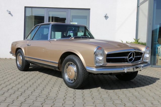 1970 Gold Mercedes-Benz SL-Class Convertible