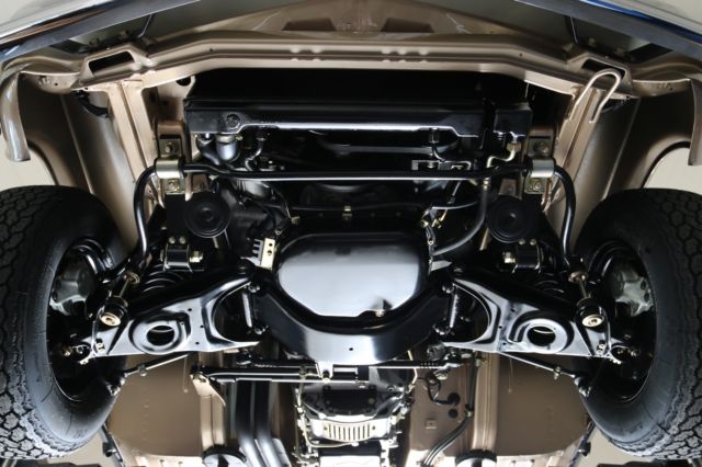 1970 Gold Mercedes-Benz SL-Class Convertible