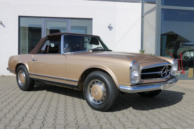 1970 Gold Mercedes-Benz SL-Class Convertible