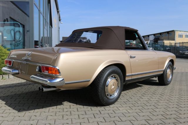 1970 Gold Mercedes-Benz SL-Class Convertible